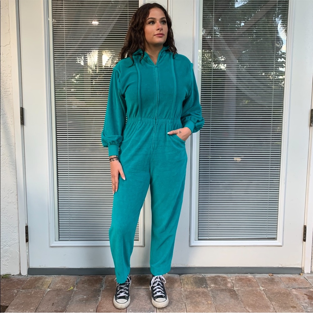 Vintage 90’s David Brown Boutique Teal Velour Jumpsuit